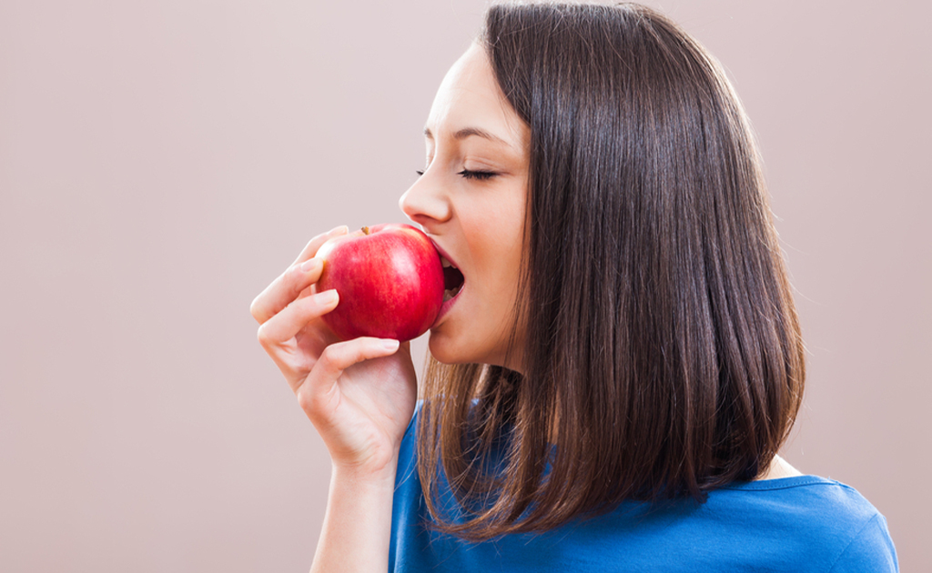 ক্র্যাশ ডায়েটে নয়, অভ্যস্ত হন ক্লিন ইটিং-এ!